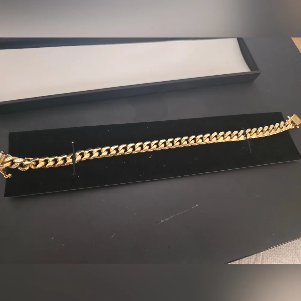 R.H. Macy & Co 18K PL S.S Cuban Link